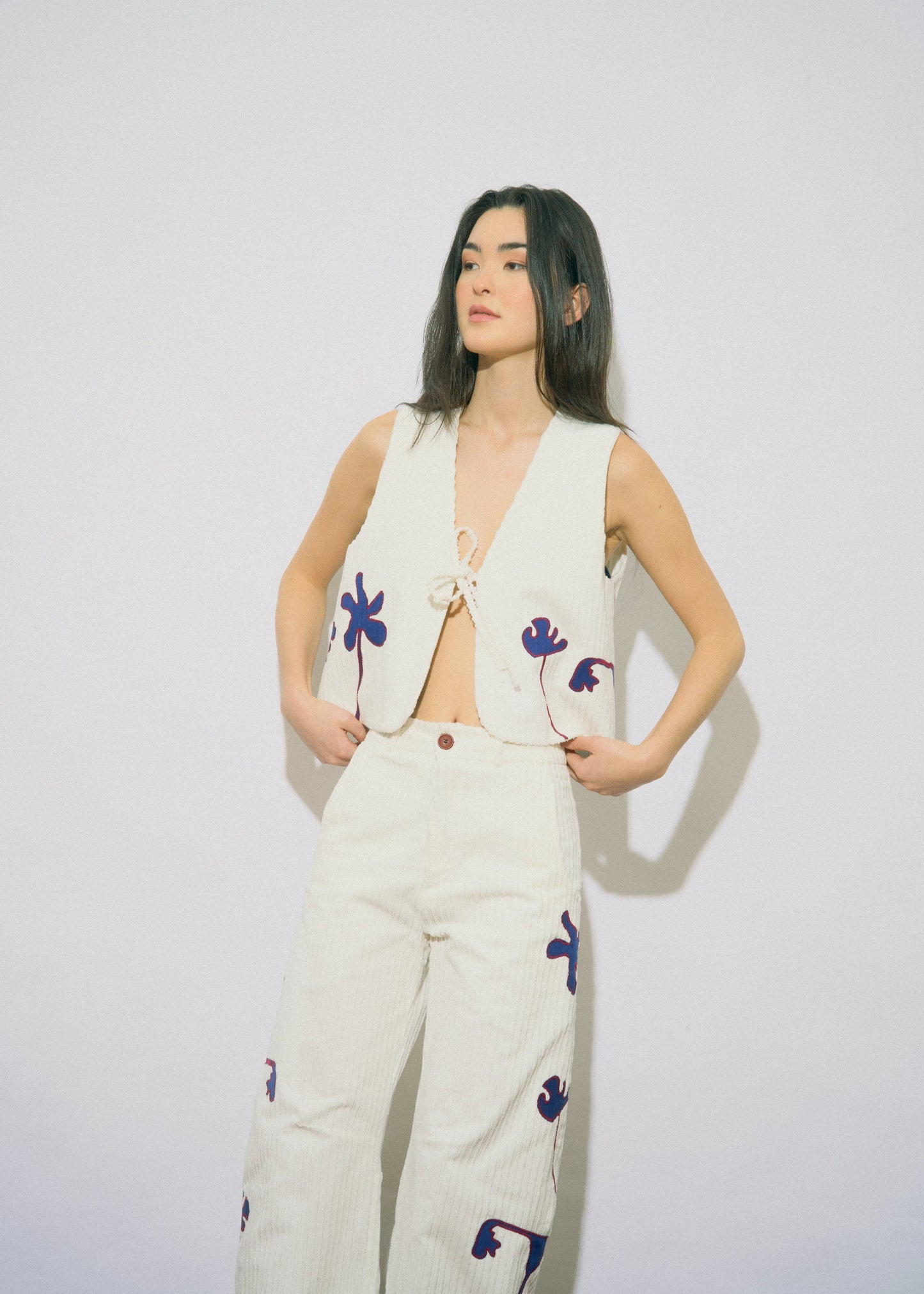 Ava Vest - White