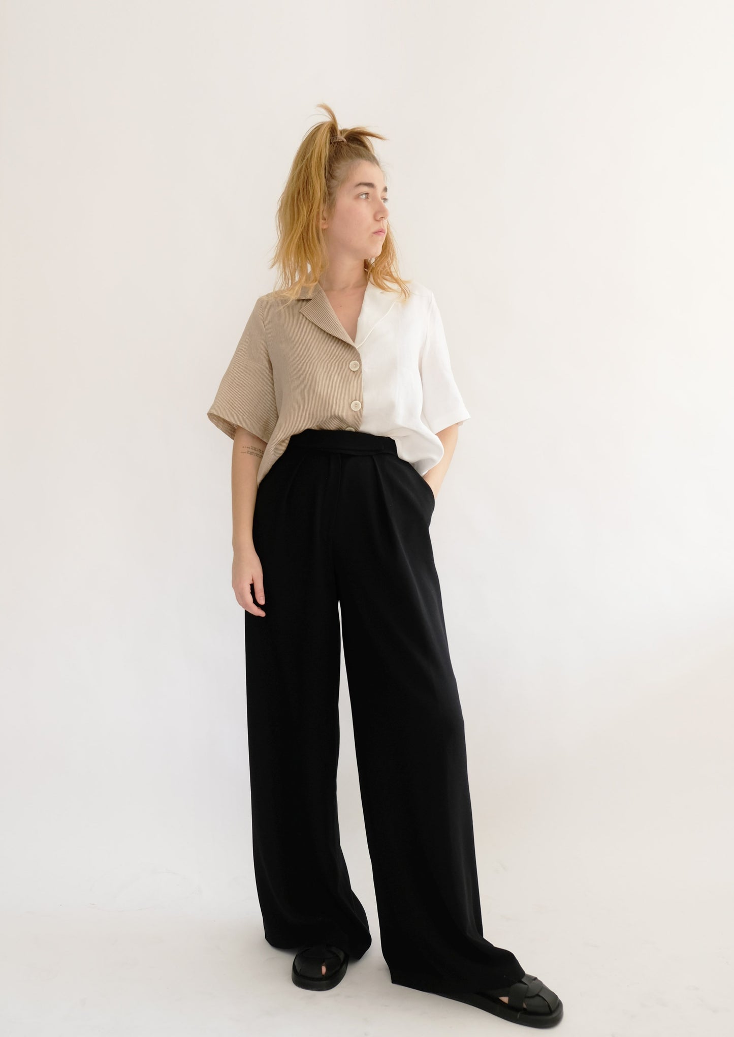 Nora Shirt ( White - Latte ) - OhSevenDays