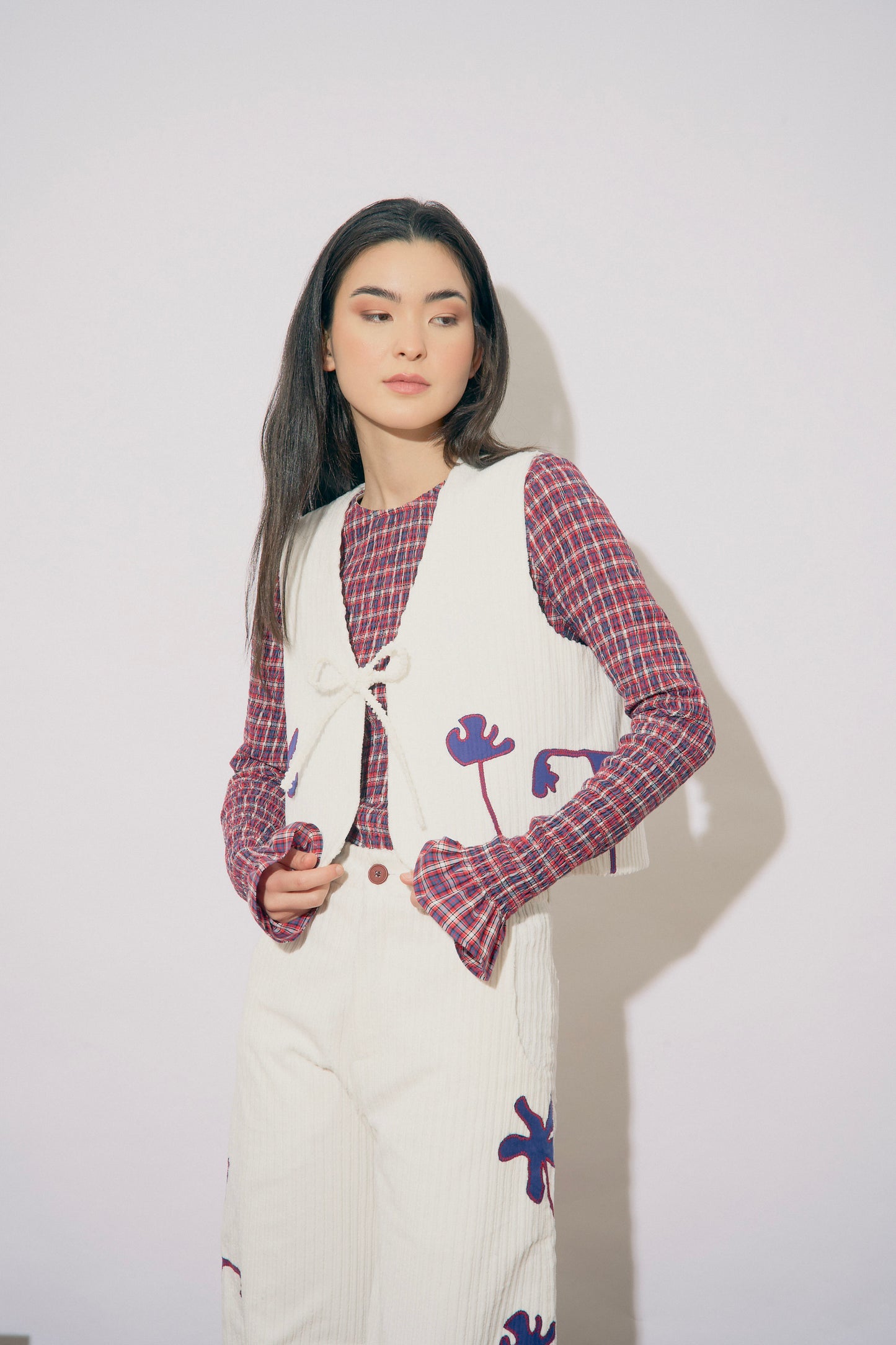 Ava Vest - White