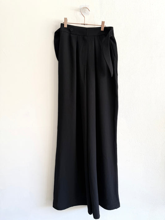 SAMPLE Long wide leg trousers black