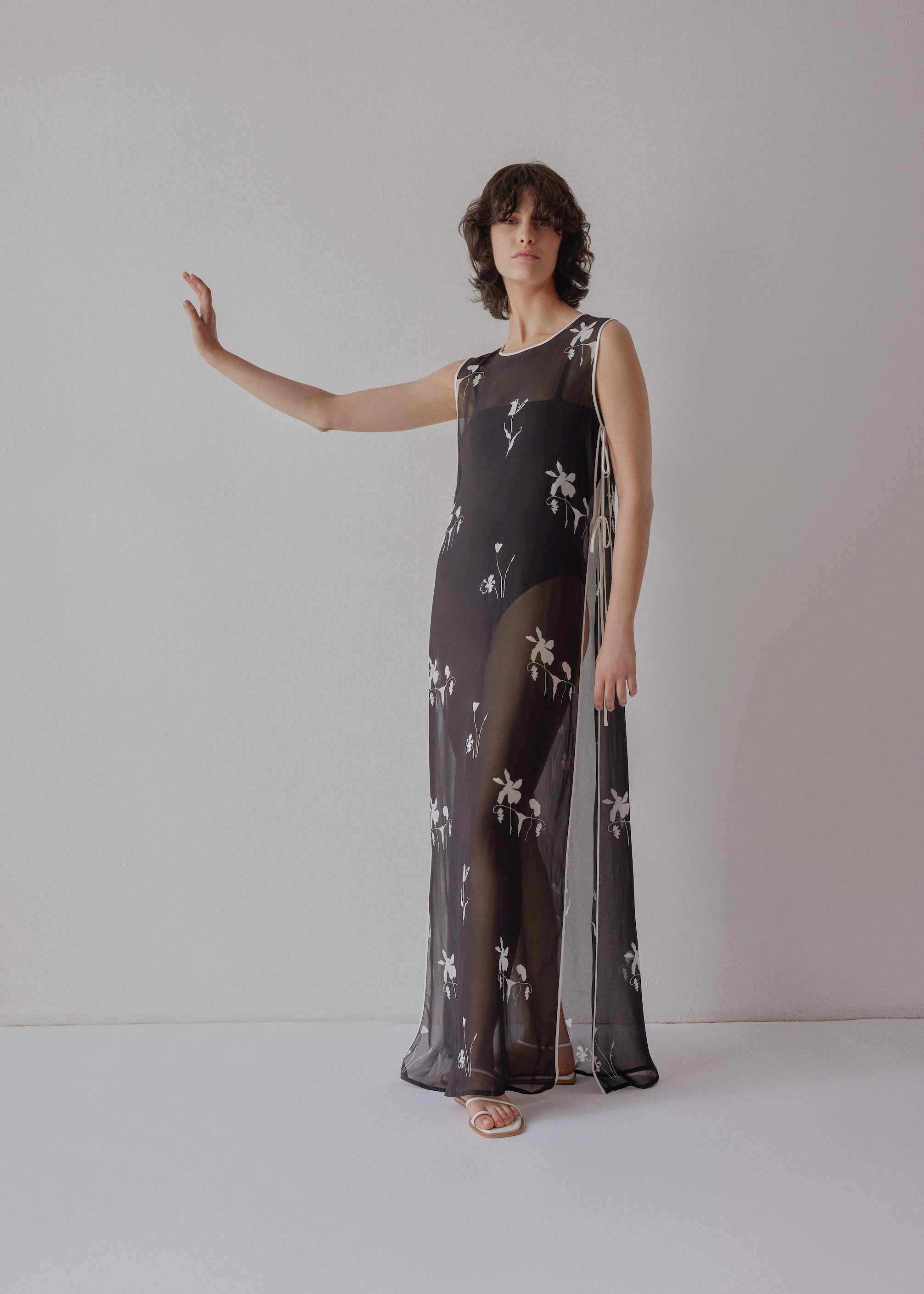 Maya Tunic Dress - Black - OhSevenDays