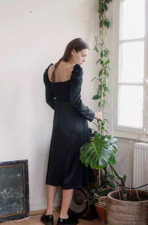 SAMPLE Mary Dress (Black)